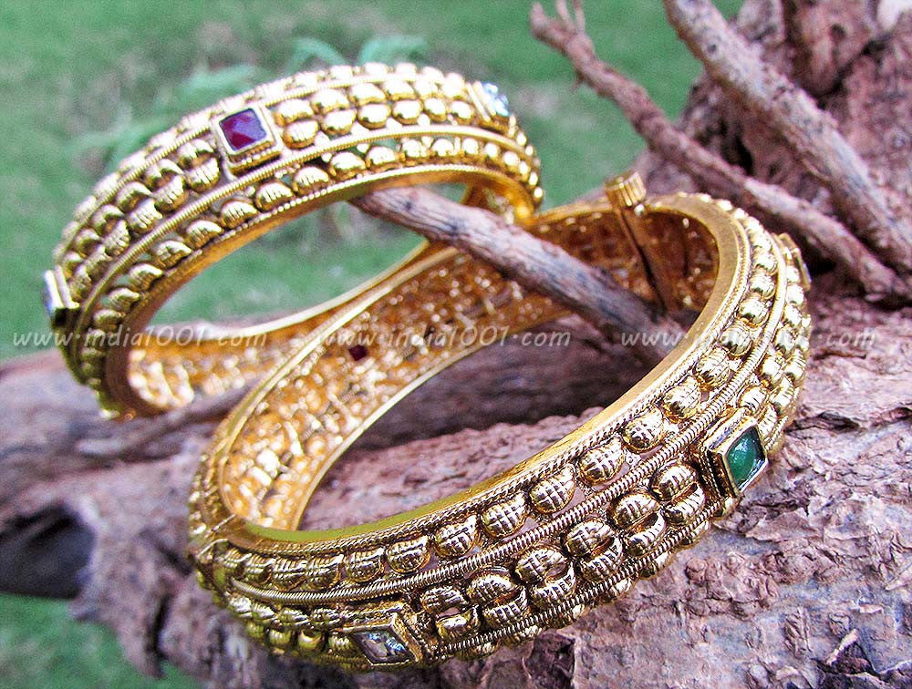 Kundan deals polki bangles