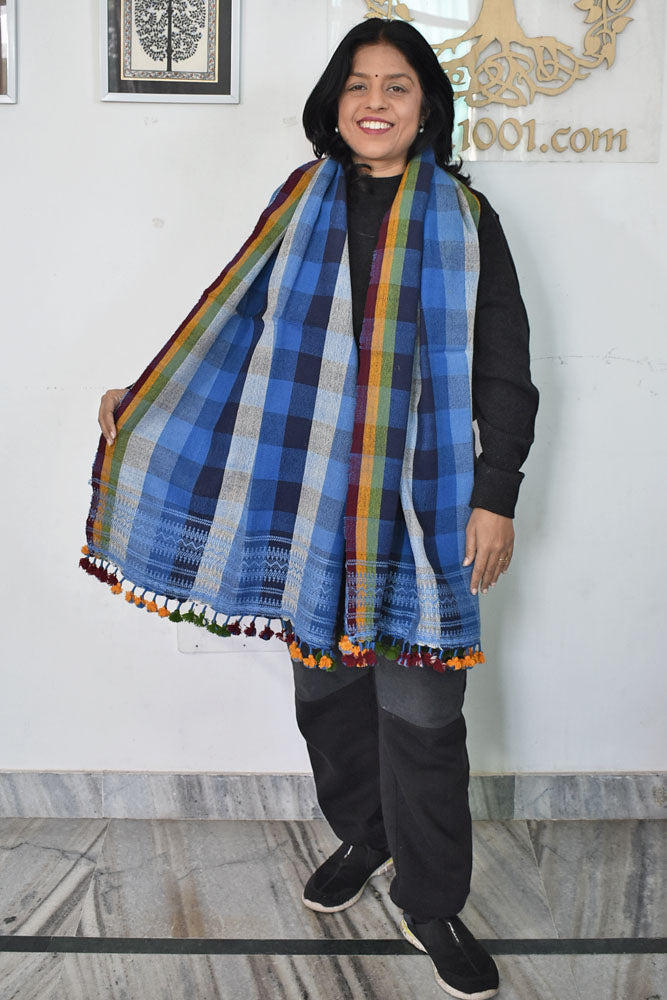 Warm Handwoven Bhujodi Handwoven Pure Wool stole with tassels