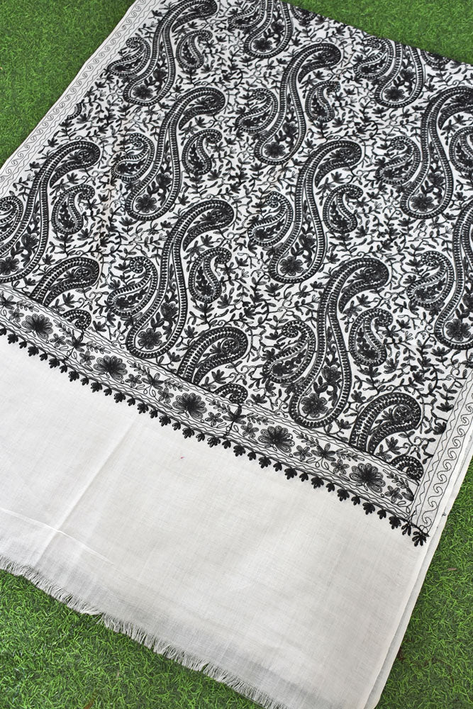 Intricate Jaal work Aari Embroidery Woolen Stole from Kashmir