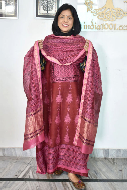 Bagh Hand Block Printed unstitched 3 pcs Handwoven Maheshwari suit fabric with Zari borders & Lagdi ( zari palla )