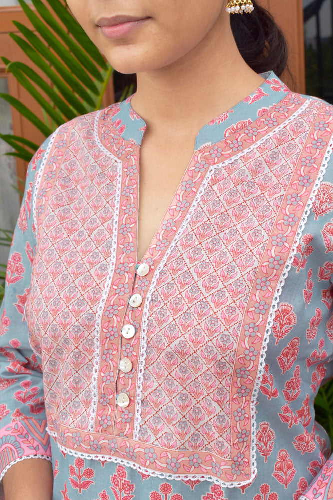 Kurtas – Page 2 – India1001.com