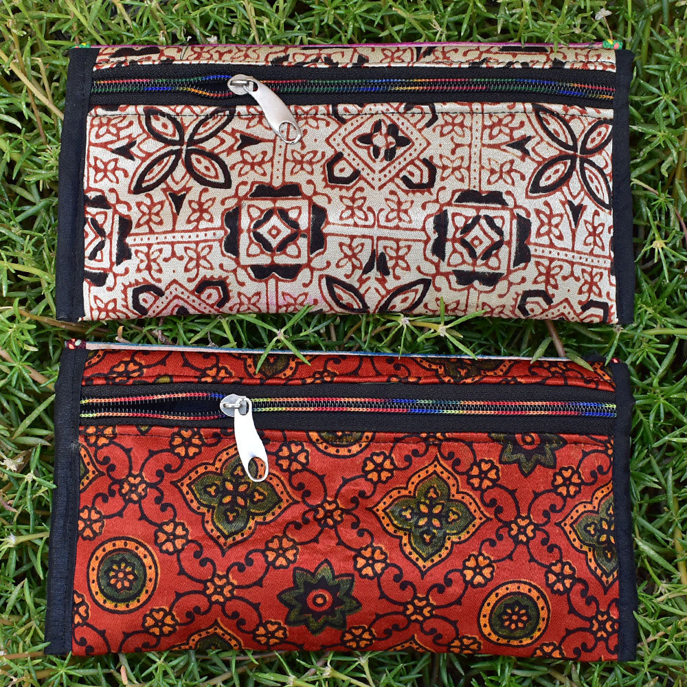 Buy Kutchi Embroidery Mirror Work Mashru Silk Shoulder Bag Online l  iTokri.com by KACHCHH JI CHHAAP l iTokri आई.टोकरी