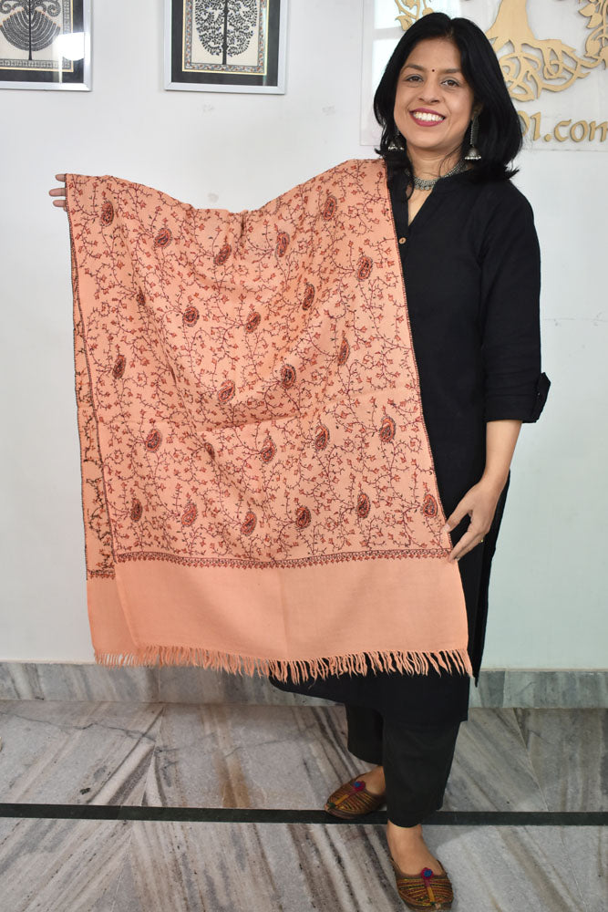 Intricate Jaal work Kashmiri Sozni Hand Embroidery Woolen Stole