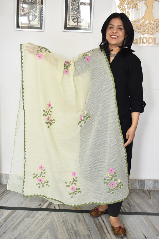 Handcrafted Phool Patti Applique & Hand Crochet work Kota cotton dupatta