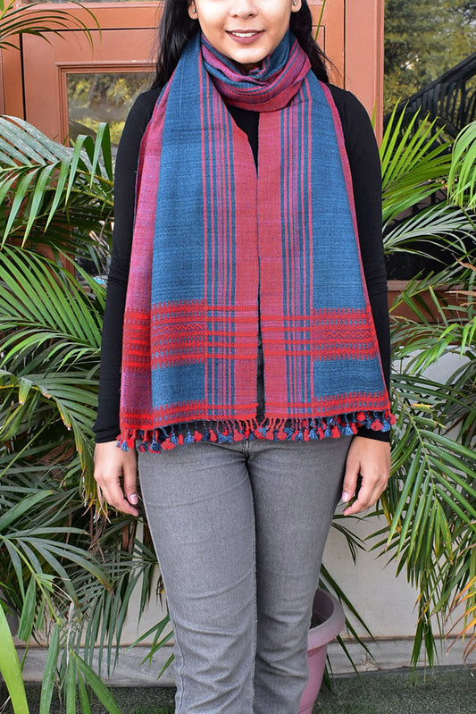 Warm Handwoven Bhujodi Handwoven Pure Wool stole with tassels