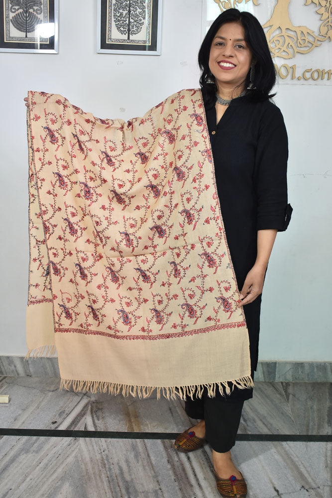 Intricate Jaal work Kashmiri Sozni Hand Embroidery Woolen Stole