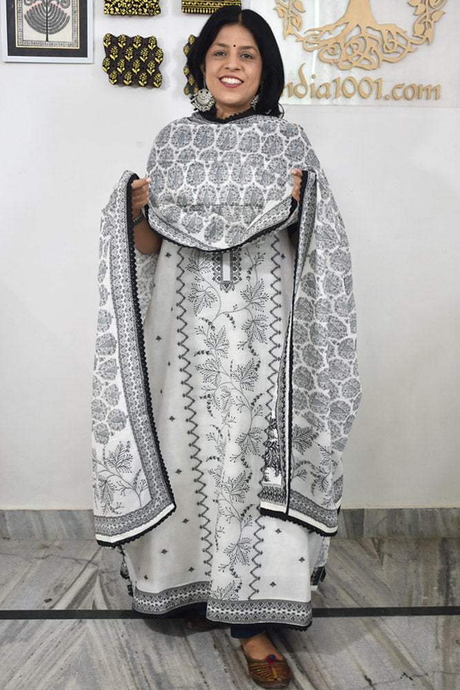 Beautiful Pichwai theme cotton suit with woven and block printed patterns