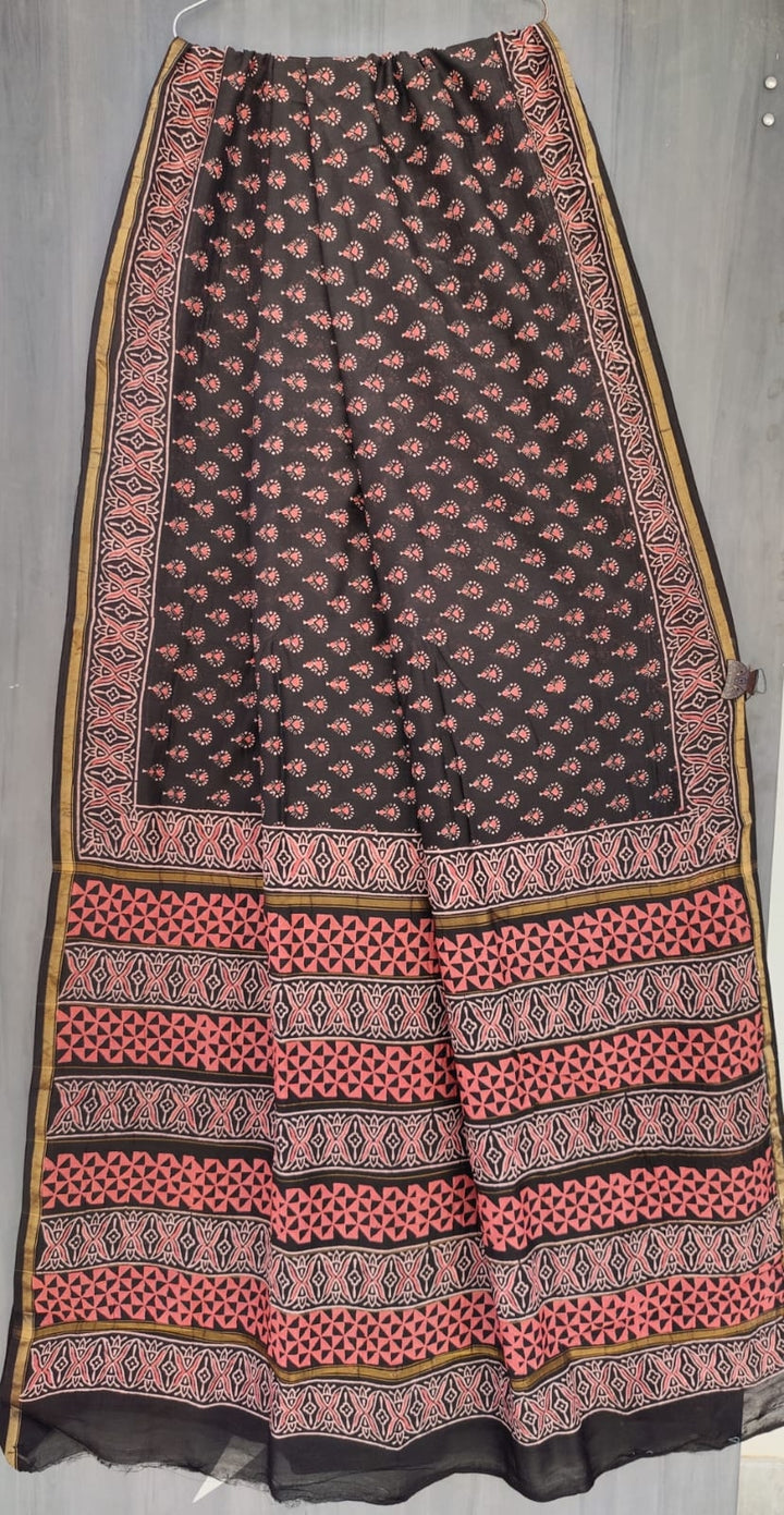 sarees – Page 2 – India1001.com