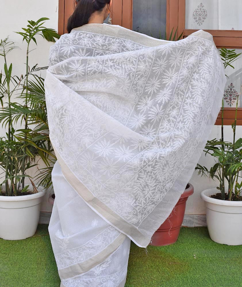 Chikankari Tepchi Saree, 1m, 5.5 m (separate blouse piece) at Rs 1150 in  Lucknow